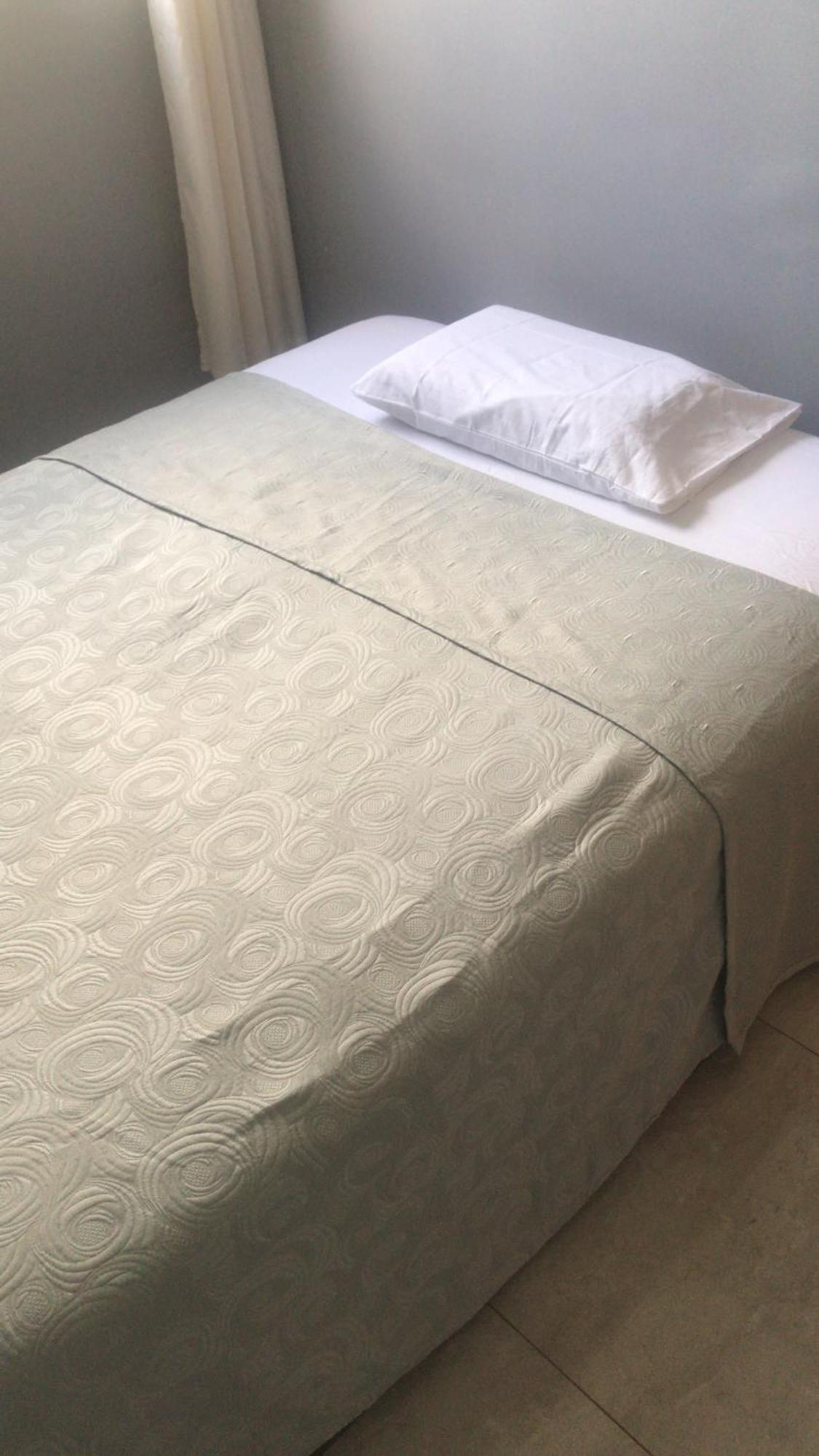 Апартаменты Apartamento Em Londrina Privado Com 2 Quartos De Casal Com Utensilios Garagem E Wifi Экстерьер фото
